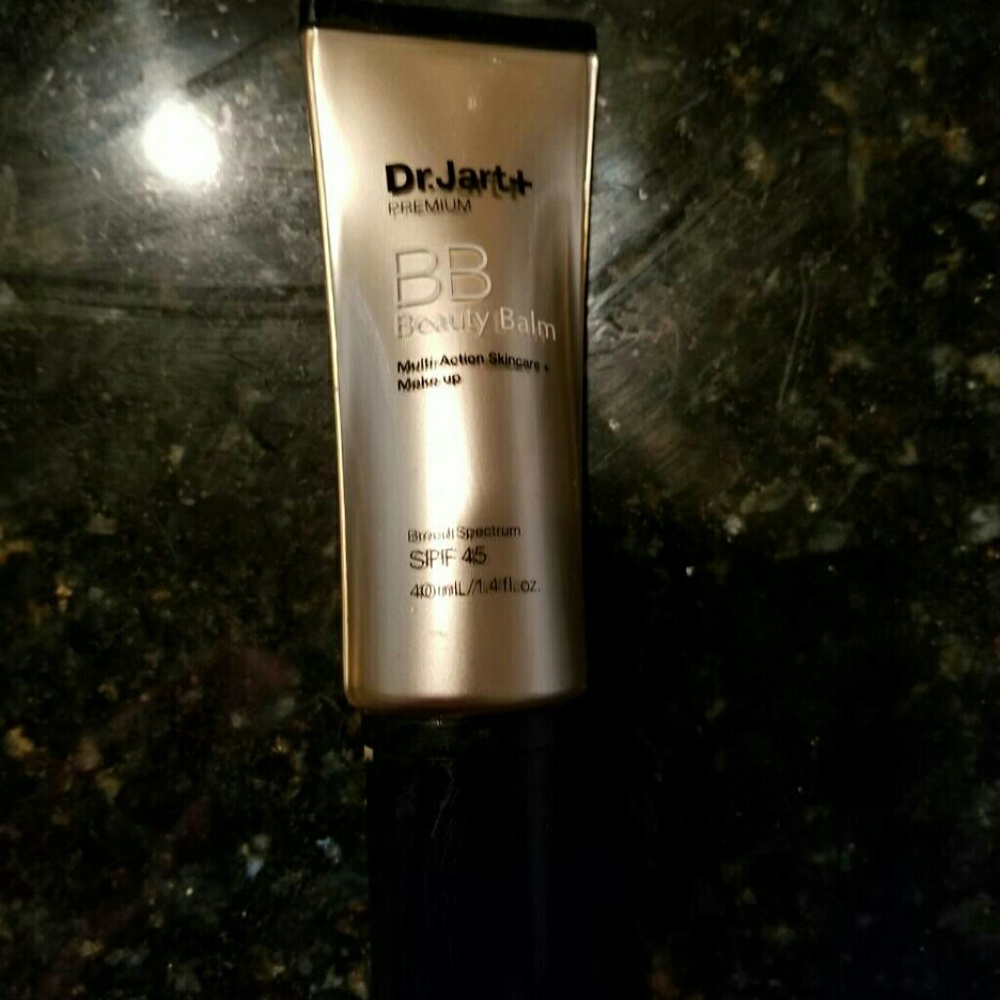 Dr Jart+ BB Beauty Balm 45SPF 02 Medium Deep